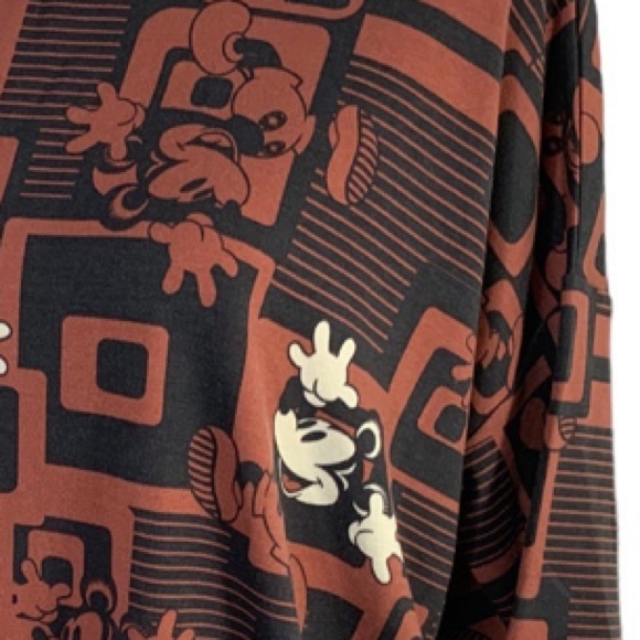LuLaRoe Disney Mickey Mouse Hi low Blouse women’s small, oversized New With Tags - Picture 3 of 11